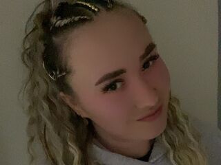LinaSanders