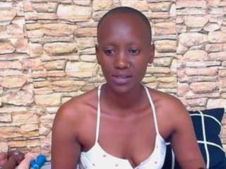 EbonyOlive69