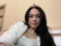 I love men and their potential, I appreciate sincerity and believe in happiness) | will be happy to chat in my space on all topics and without topics)