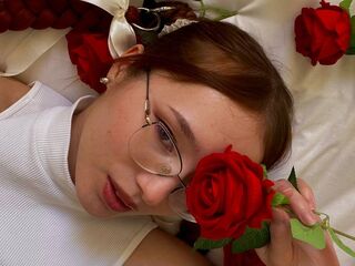 cam girl showing tits AngeleWirtanen