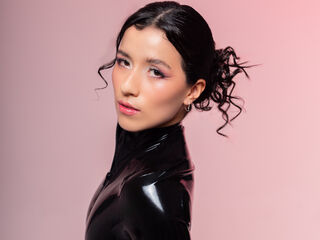 adult webcam chat room CharlotteHalley