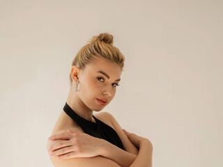 webcamgirl chat EnaSha