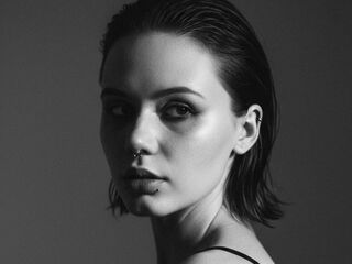 free adult cam picture JudithSterett