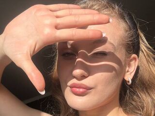 free hardcore webcam LatrinaBrounson