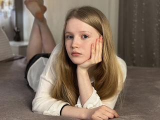 chat live cam LilianHoward