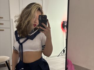 naked webcam girl fingering LupitaHinger