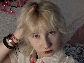 dirty cam show MayLeaf