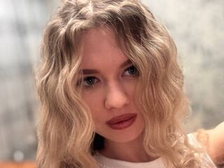 camwhore nude MiriamDettmering
