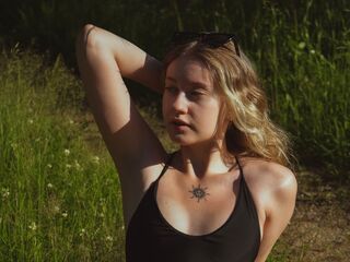 hot sex cam NerissaRivers