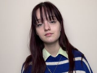 hot cam girl fingering shaved pussy TheaAnjara