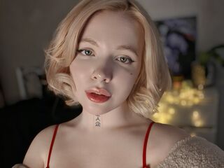 camgirl masturbating with sex toy ElzaScarlett