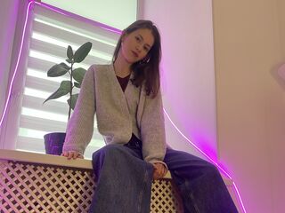 adultcam HilaryYonkers