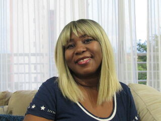 web cam show LucylinBlack