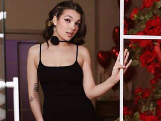 naked camgirl masturbating LynetteFairbroth