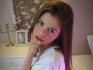 camgirl webcam sex picture MaddyDoly