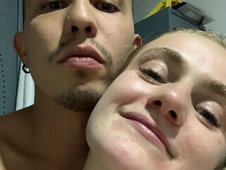 camcouple live AndyZuzka