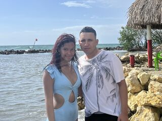 free webcam chatroom LyanandGala