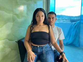 naughty cam couple masturbating with dildo ValeriaAndEdwar