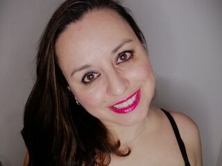 webcam girl chat AdelaAlbaNatural