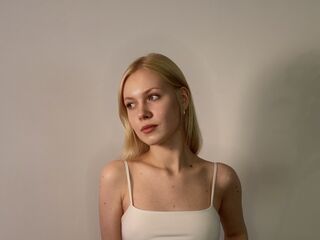 free hardcore porn cam AishaNaeher
