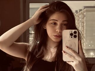spy webcam AlishiaCowlin