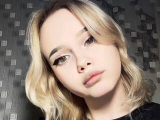 webcamgirl video chat AlmaLonabaugh