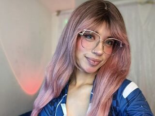 camslut masturbating AmaiaBoone