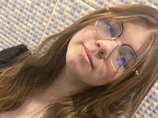 adult videochat webcam AminaBlooms