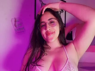 nude AmyVele