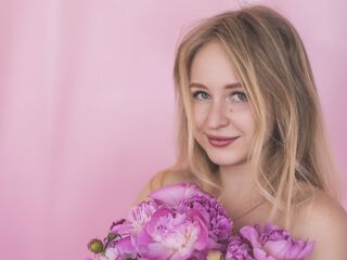 naked girl with webcam masturbating with sextoy AngelDaria