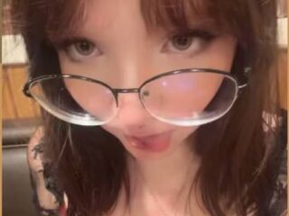 hot naked cam girl AnnGibson