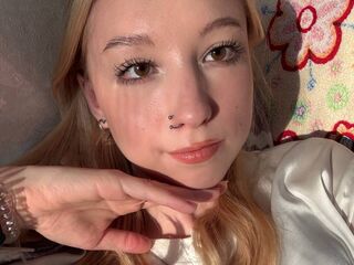 camgirl webcam AnnLark