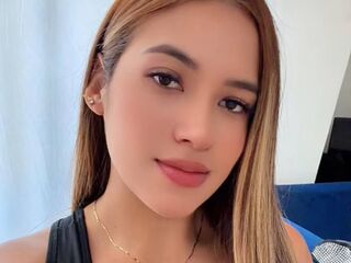 cam ArianaBlosom