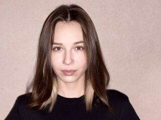 camwhore shaving pussy ArtieOuinones