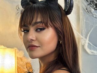 cam girl playing with vibrator AshiaEktare
