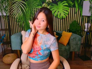 nude cam girl photo AylinaDelin