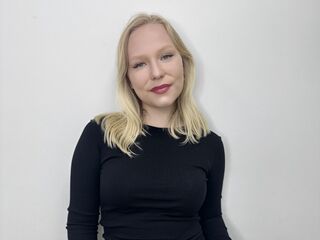sex webcam BeatrixBrowning