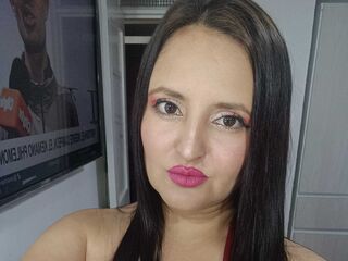 flirt chat room BelenRose