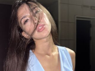 camgirl fingering pussy BerniceArmesto