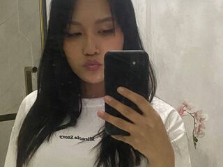 live chatroom BerniceMaguire