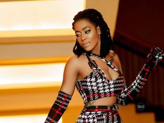 cam girl masturbating with sextoy BrinahWells