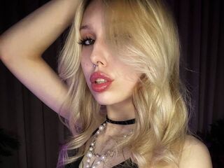 camgirl masturbating with sextoy BrittBlakeman