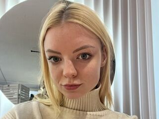 bedroom web cam CarlenePattie