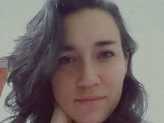 cam girl chatroom CarolineDid