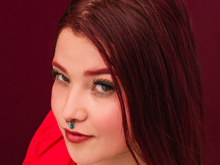 naked camgirl masturbating CelesteVertusk