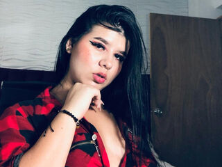 cam girl masturbating with dildo CheilyAdams