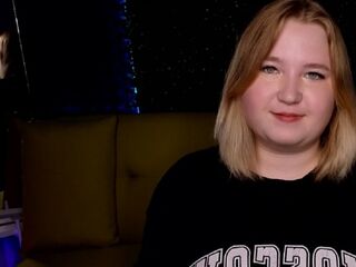 beautiful camgirl ChimberWo