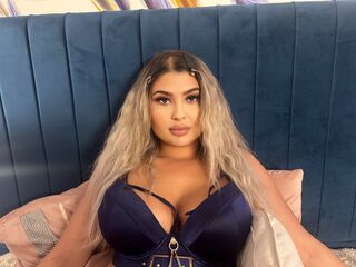 shower live cam ChloeBellamie