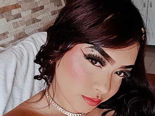cam girl showing pussy ChloeCosta