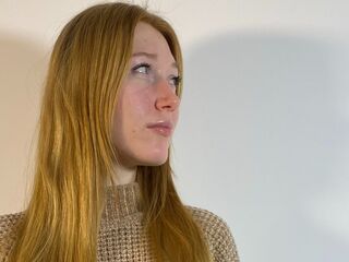 hardcore cam CoreenShimkus